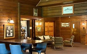 Tongariro Lodge